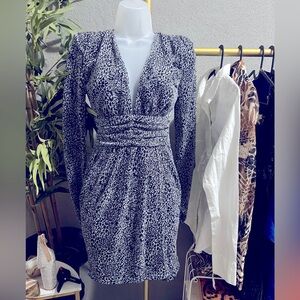 The Sang dressy women’s dress